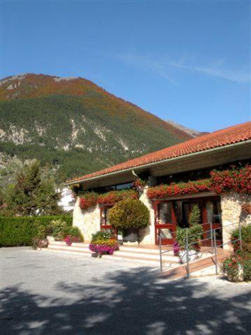 Albergo Ristorante Il Pescatore Виллетта-Барреа Экстерьер фото